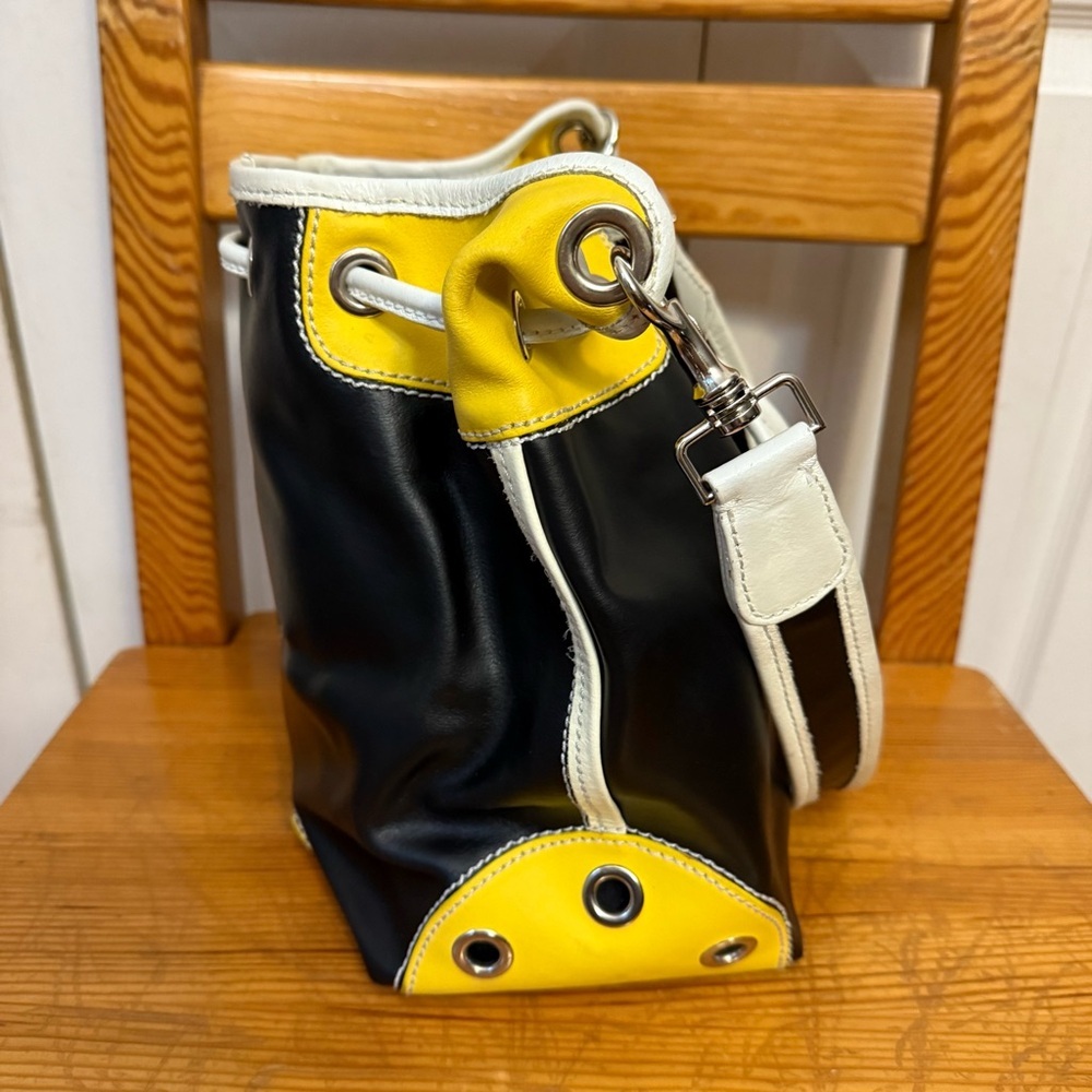 NICOLI made in Italy Black and Yellow Leather Shoulder Bucket Purse Bag - Picture 4 of 9